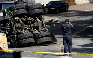 la-me-ln-fatal-lapd-squad-car-collision-photos-002